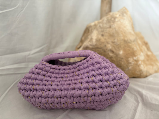 Dusk Keeper — lilac crochet bag with gold thread